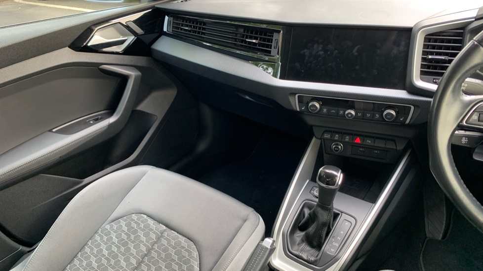Audi A1 30 TFSI Citycarver 5dr S Tronic Petrol Hatchback - Image 14