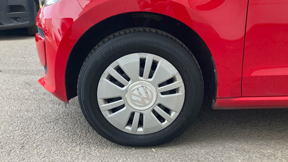 Volkswagen Up 1.0 Move Up 5dr Petrol Hatchback - Image 8