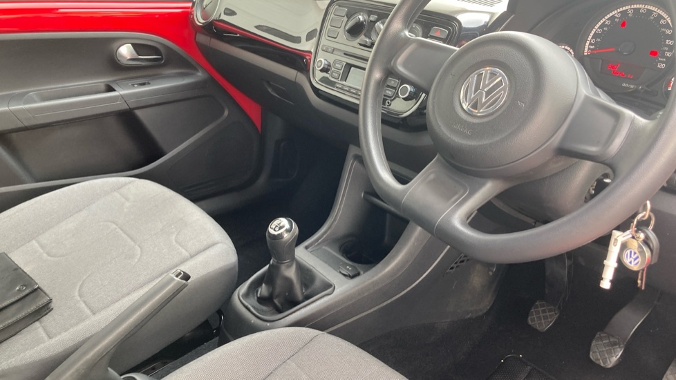 Volkswagen Up 1.0 Move Up 5dr Petrol Hatchback - Image 14