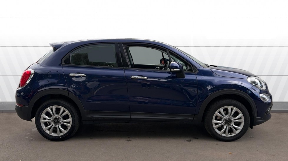 Fiat 500X 1.6 E-torQ Pop Star 5dr [Start Stop] Petrol Hatchback - Image 5