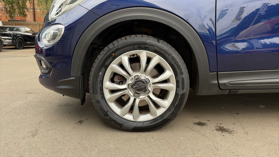 Fiat 500X 1.6 E-torQ Pop Star 5dr [Start Stop] Petrol Hatchback - Image 9