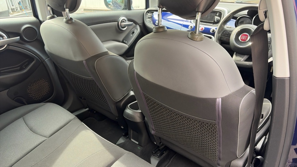 Fiat 500X 1.6 E-torQ Pop Star 5dr [Start Stop] Petrol Hatchback - Image 14