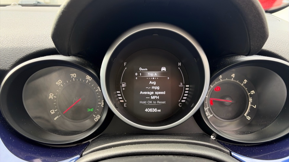 Fiat 500X 1.6 E-torQ Pop Star 5dr [Start Stop] Petrol Hatchback - Image 18