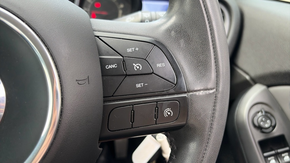 Fiat 500X 1.6 E-torQ Pop Star 5dr [Start Stop] Petrol Hatchback - Image 24