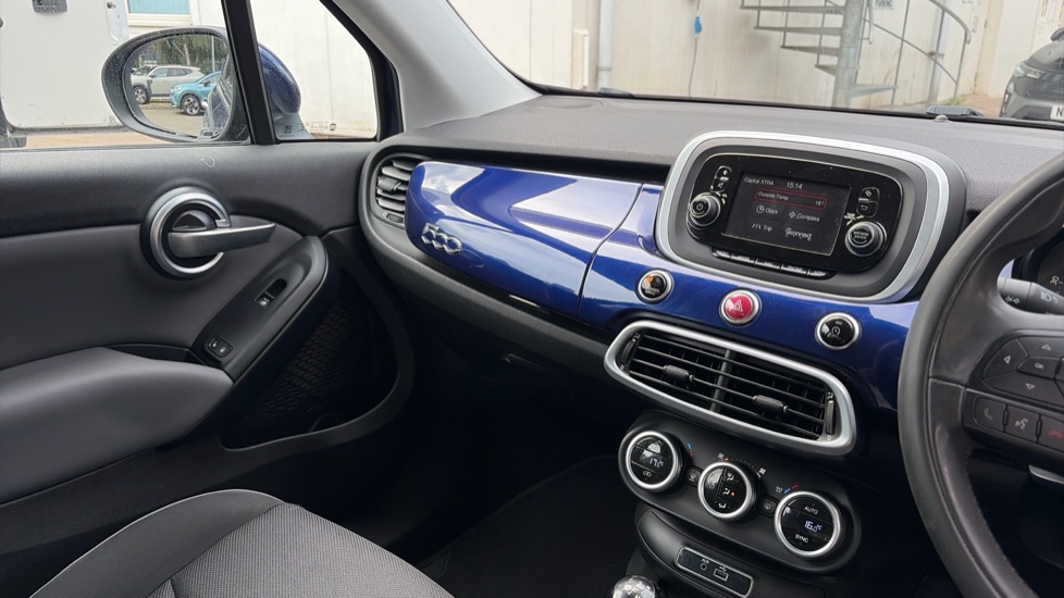 Fiat 500X 1.6 E-torQ Pop Star 5dr [Start Stop] Petrol Hatchback - Image 42