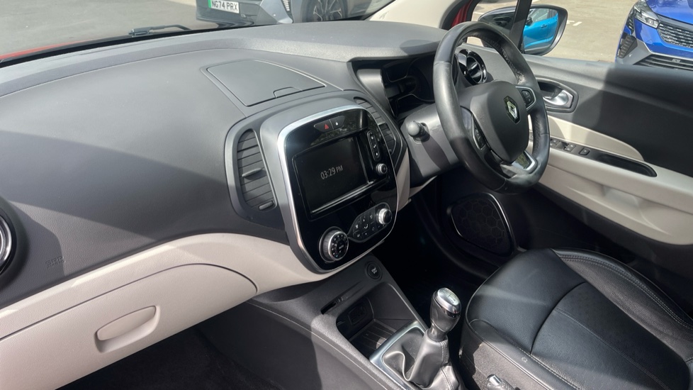 Renault Captur 1.5 dCi 90 GT Line 5dr Diesel Hatchback - Image 9