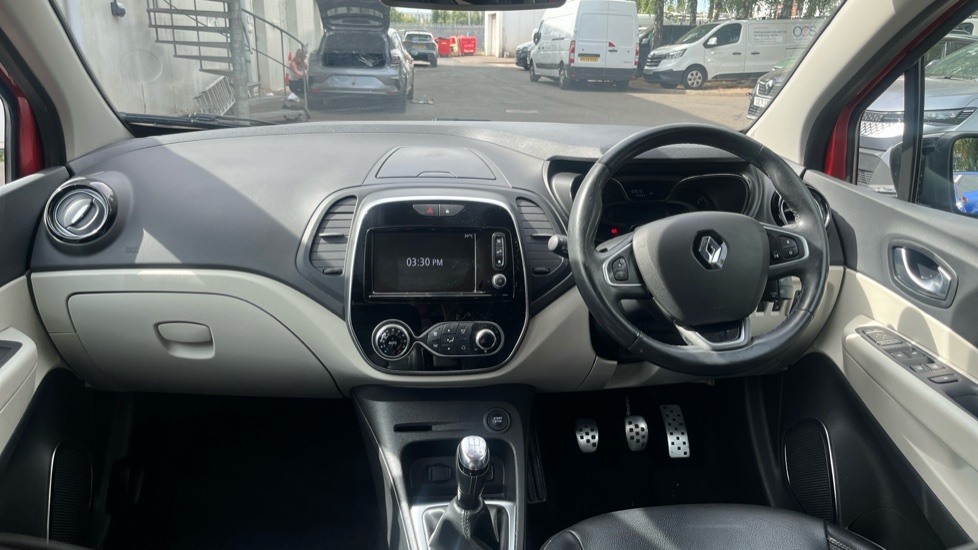 Renault Captur 1.5 dCi 90 GT Line 5dr Diesel Hatchback - Image 10