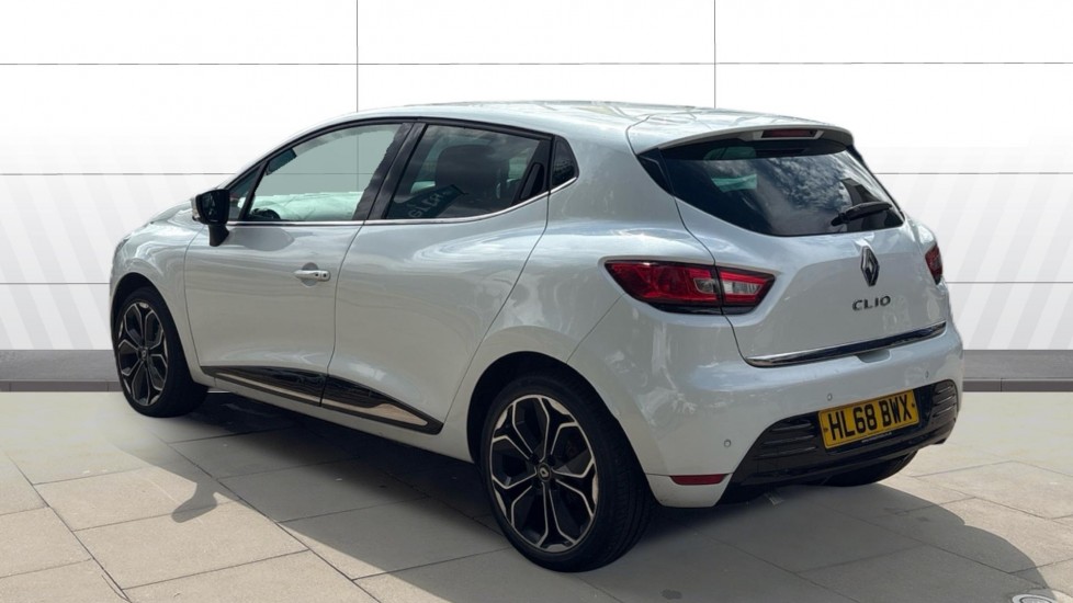 Renault Clio 0.9 TCE 90 Iconic 5dr Petrol Hatchback - Image 2