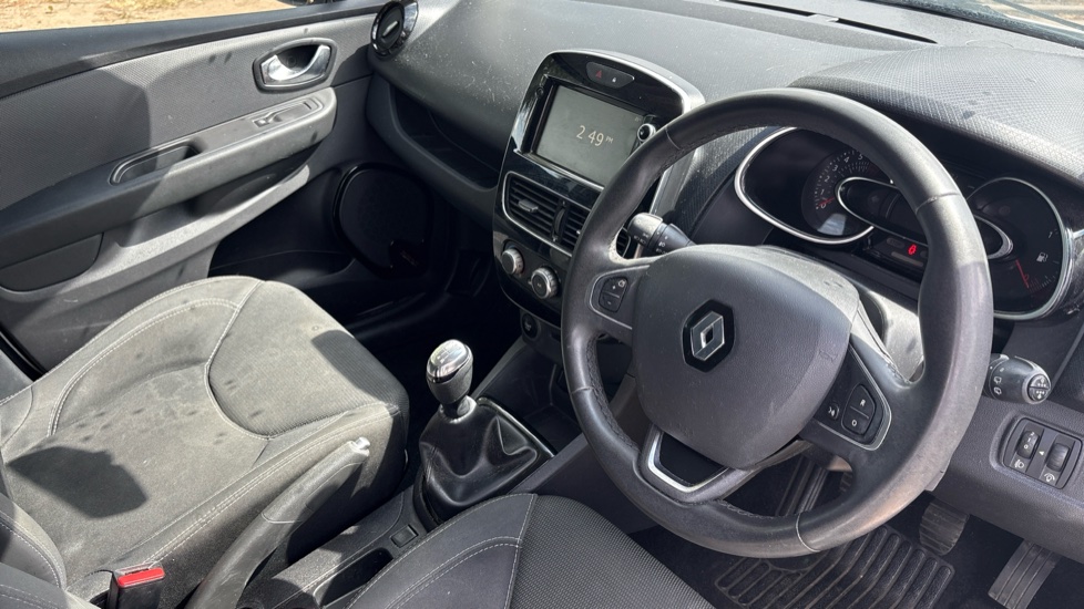 Renault Clio 0.9 TCE 90 Iconic 5dr Petrol Hatchback - Image 11