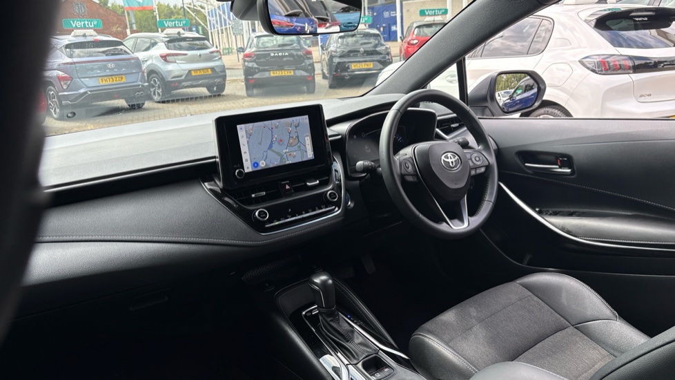 Toyota Corolla 2.0 VVT-i Hybrid Design 5dr CVT Hybrid Hatchback - Image 9