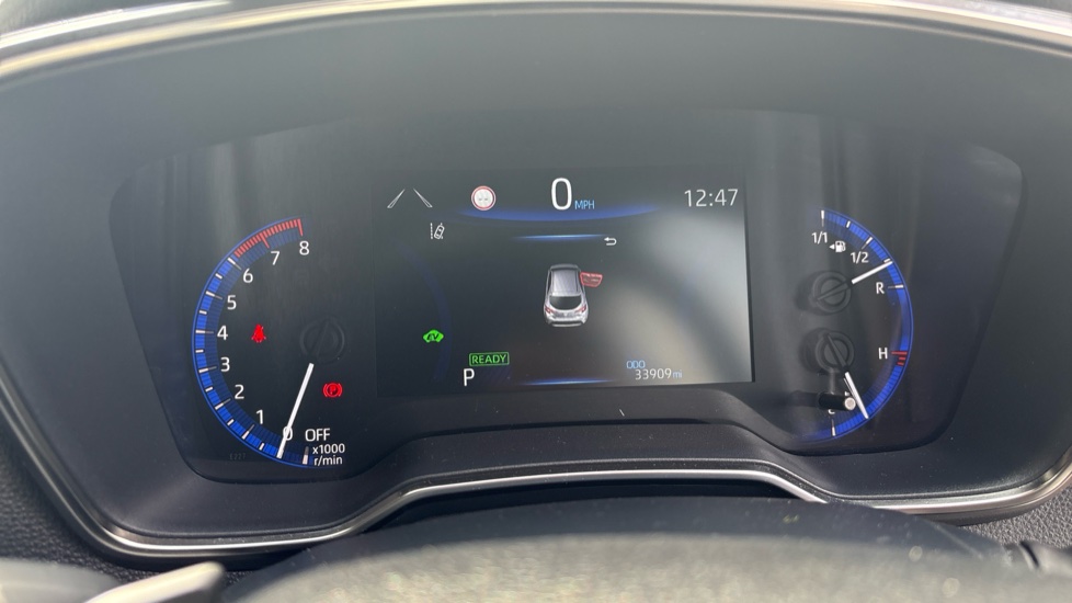 Toyota Corolla 2.0 VVT-i Hybrid Design 5dr CVT Hybrid Hatchback - Image 18