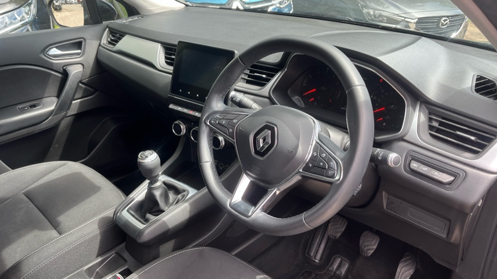 Renault Captur 1.0 TCE 90 Iconic 5dr Petrol Hatchback - Image 11