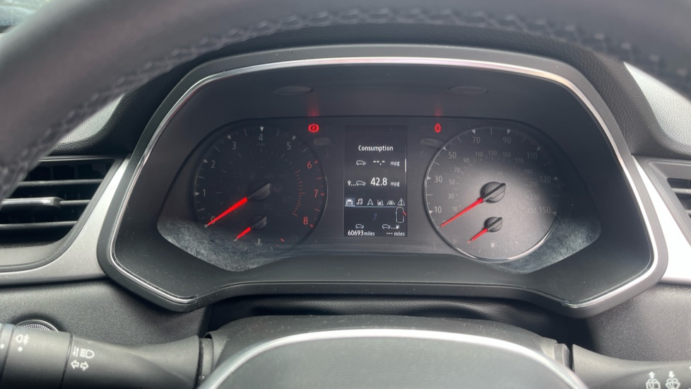 Renault Captur 1.0 TCE 90 Iconic 5dr Petrol Hatchback - Image 18