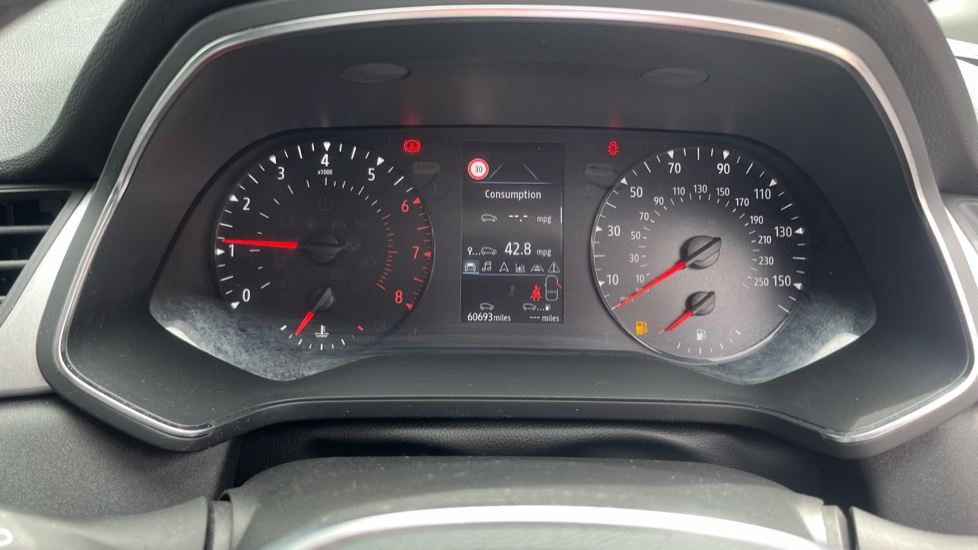 Renault Captur 1.0 TCE 90 Iconic 5dr Petrol Hatchback - Image 32