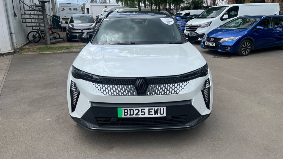 Renault Scenic E-Tech 160kW Esprit Alpine 87kWh Long Range 5dr Auto Electric Estate - Image 8