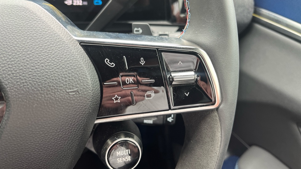 Renault Scenic E-Tech 160kW Esprit Alpine 87kWh Long Range 5dr Auto Electric Estate - Image 30