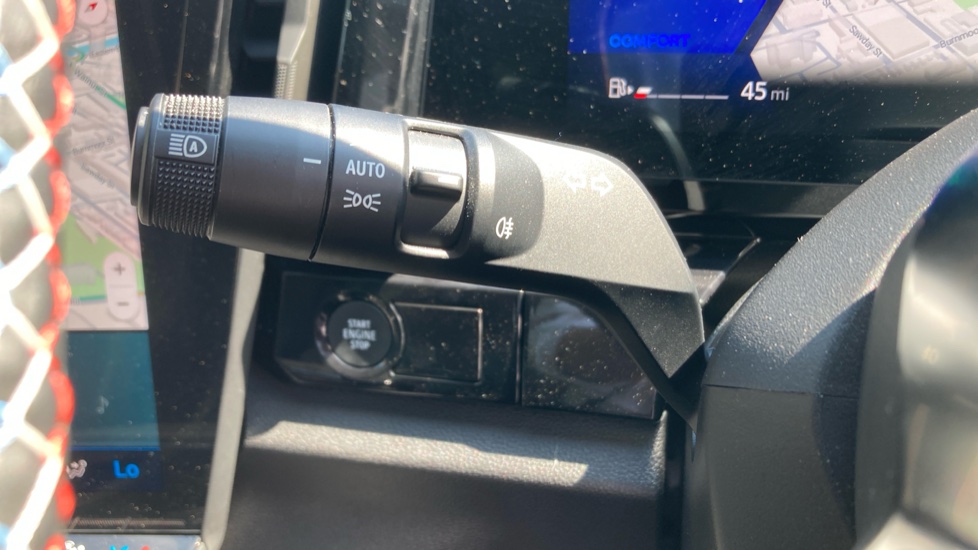 Renault Rafale E-Tech FHEV Iconic Esprit Alpine 5dr Auto 4C Hybrid Estate - Image 29
