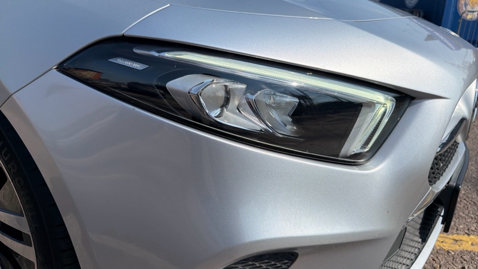 Mercedes-Benz A-Class A180d [2.0] Sport 5dr Auto Diesel Hatchback - Image 8
