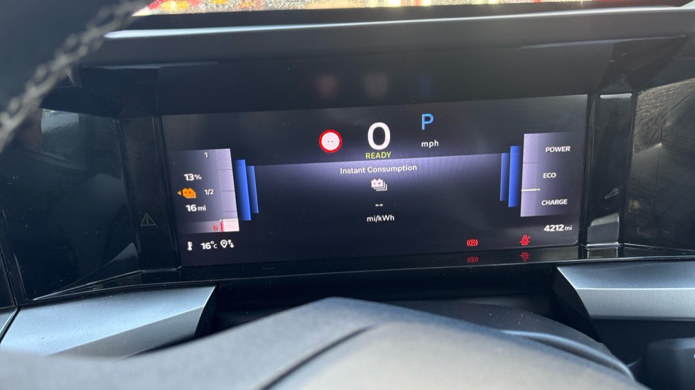 Vauxhall Frontera 83kW GS 44kWh 5dr Auto Electric Estate - Image 18