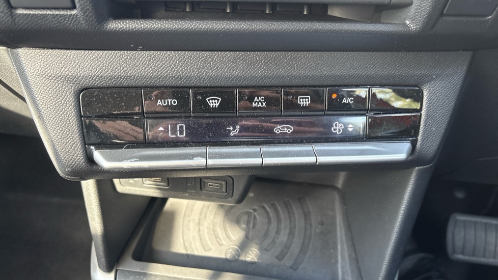 Vauxhall Frontera 83kW GS 44kWh 5dr Auto Electric Estate - Image 23