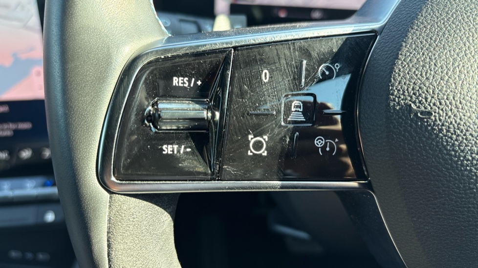 Renault Austral E-Tech FHEV Techno Esprit Alpine 5dr Auto Hybrid Estate - Image 22