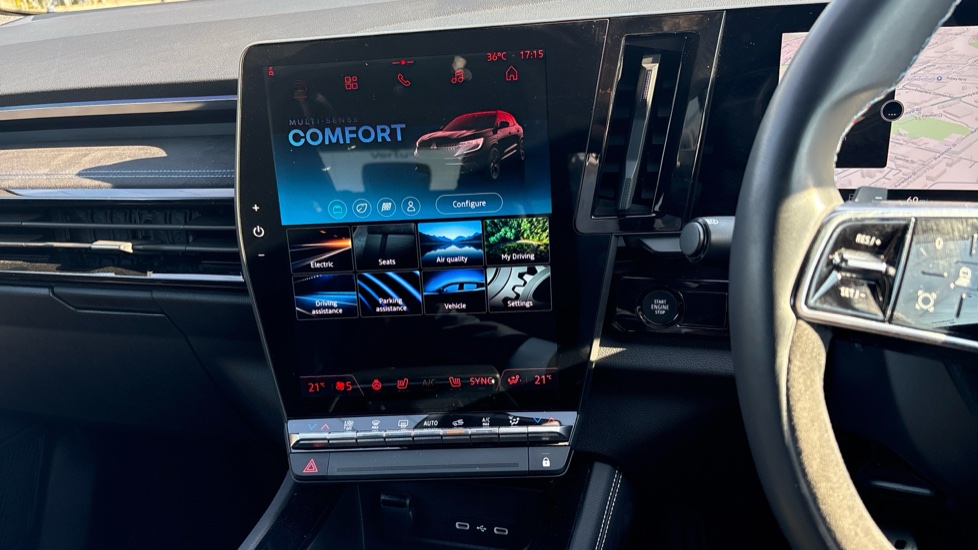 Renault Austral E-Tech FHEV Techno Esprit Alpine 5dr Auto Hybrid Estate - Image 33