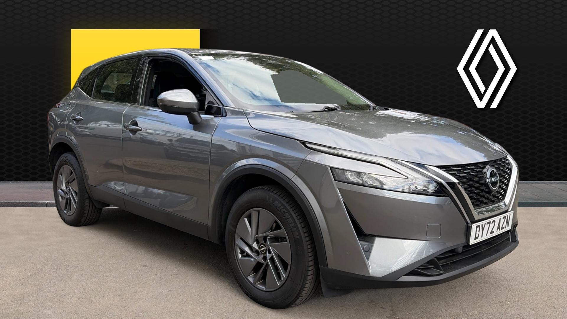 Nissan Qashqai listing photo