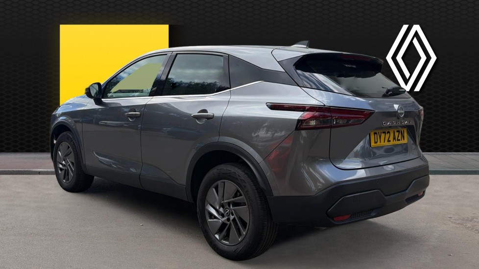 Nissan Qashqai 1.3 DiG-T MH 158 Acenta Premium 5dr Xtronic Petrol Hatchback - Image 2