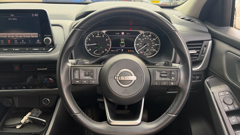 Nissan Qashqai 1.3 DiG-T MH 158 Acenta Premium 5dr Xtronic Petrol Hatchback - Image 20