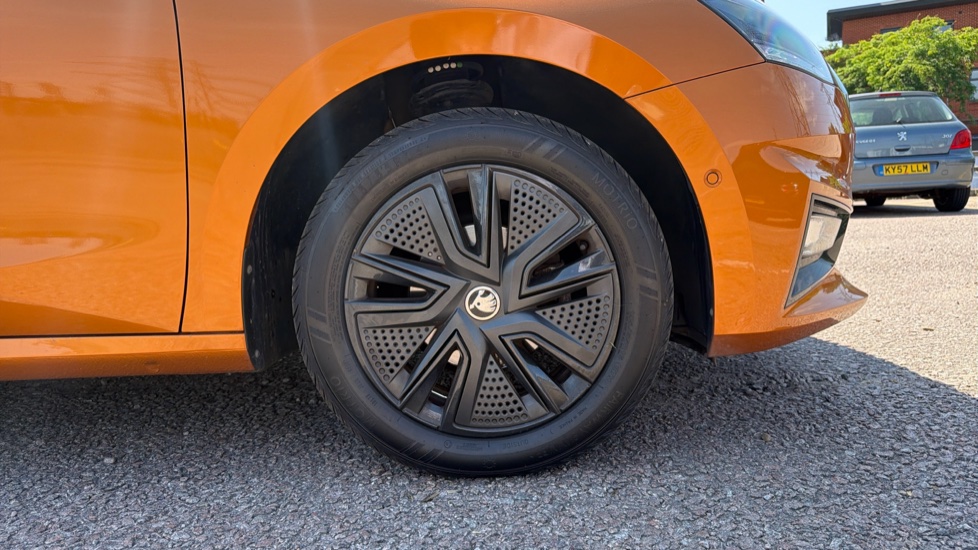 Skoda Fabia 1.0 TSI Colour Edition 5dr Petrol Hatchback - Image 7