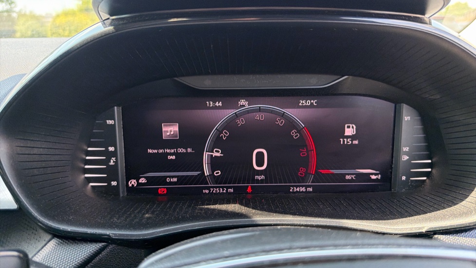 Skoda Fabia 1.0 TSI Colour Edition 5dr Petrol Hatchback - Image 18