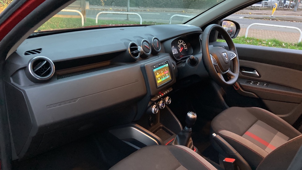 Dacia Duster 1.3 TCe 130 Techroad 5dr Petrol Estate - Image 9