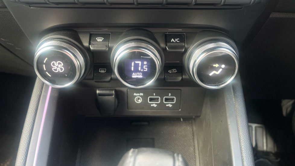 Renault Clio 1.6 E-TECH Hybrid 140 Lutecia SE 5dr Auto Hybrid Hatchback - Image 26