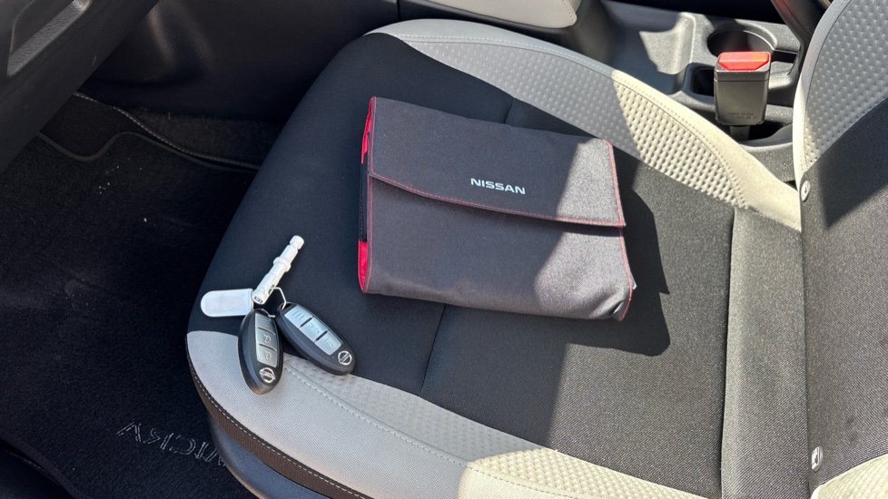 Nissan Micra 1.0 IG-T 92 Tekna 5dr Petrol Hatchback - Image 19