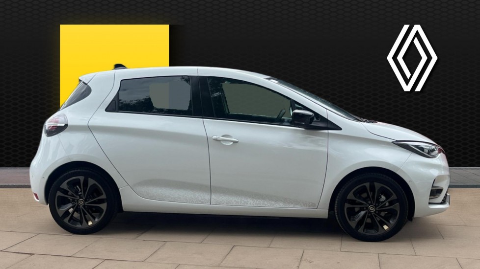 Renault Zoe 100kW Iconic R135 50kWh Boost Charge 5dr Auto Electric Hatchback - Image 5