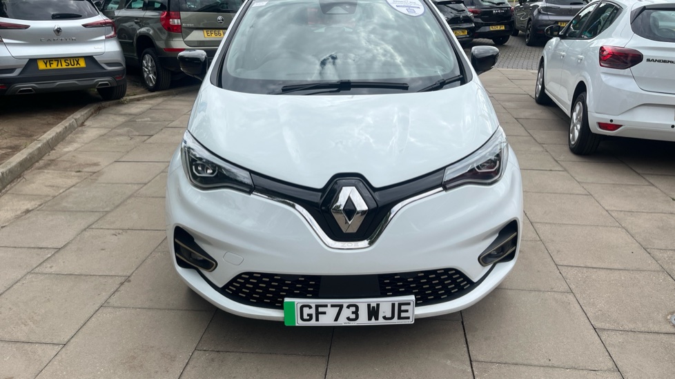 Renault Zoe 100kW Iconic R135 50kWh Boost Charge 5dr Auto Electric Hatchback - Image 8
