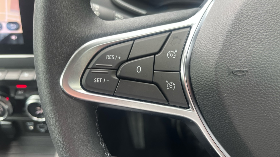 Renault Zoe 100kW Iconic R135 50kWh Boost Charge 5dr Auto Electric Hatchback - Image 31