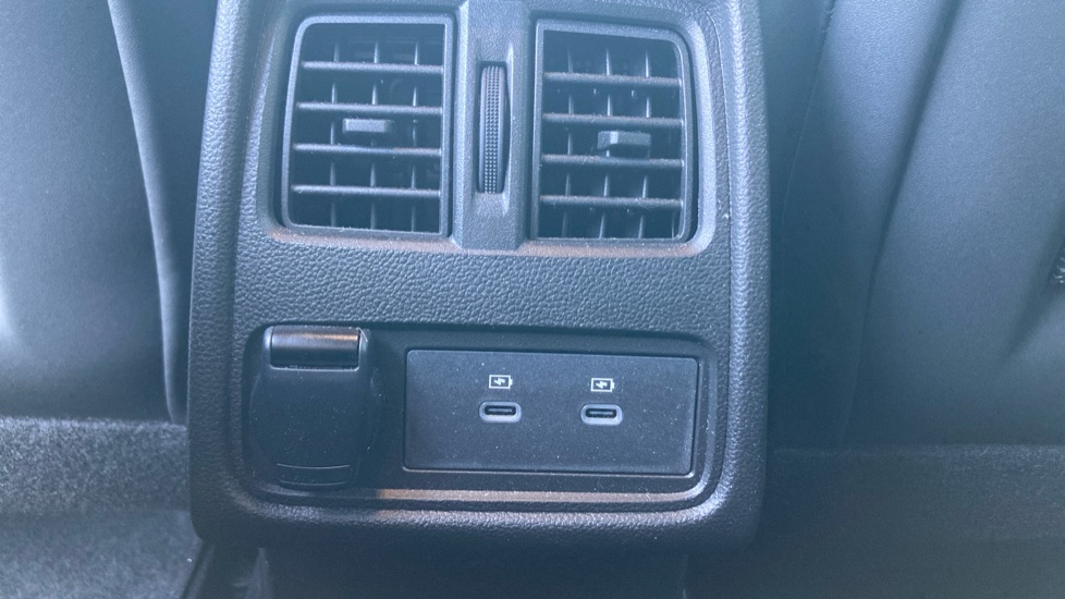 Renault Symbioz 1.6 E-Tech FHEV 145 Techno Esprit Alpine 5dr Auto Hybrid Estate - Image 21