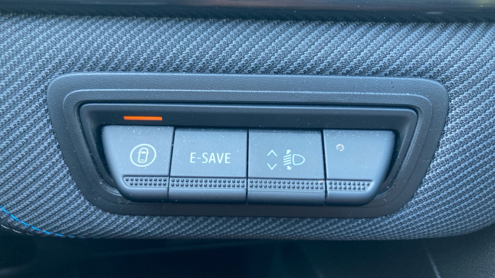 Renault Symbioz 1.6 E-Tech FHEV 145 Techno Esprit Alpine 5dr Auto Hybrid Estate - Image 31