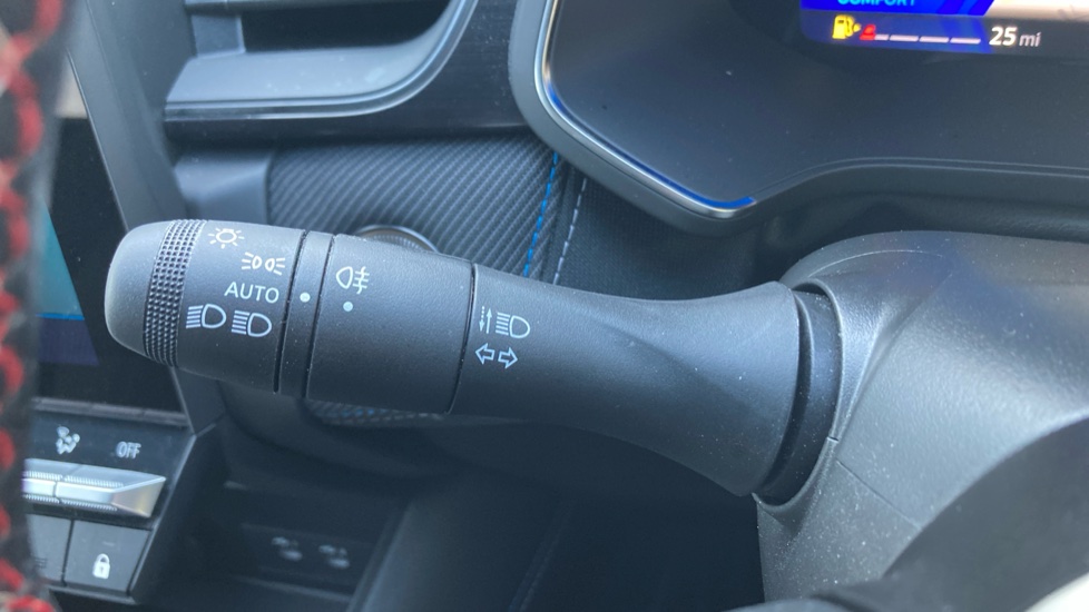 Renault Symbioz 1.6 E-Tech FHEV 145 Techno Esprit Alpine 5dr Auto Hybrid Estate - Image 33