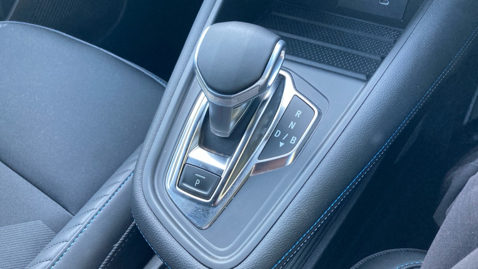 Renault Symbioz 1.6 E-Tech FHEV 145 Techno Esprit Alpine 5dr Auto Hybrid Estate - Image 42