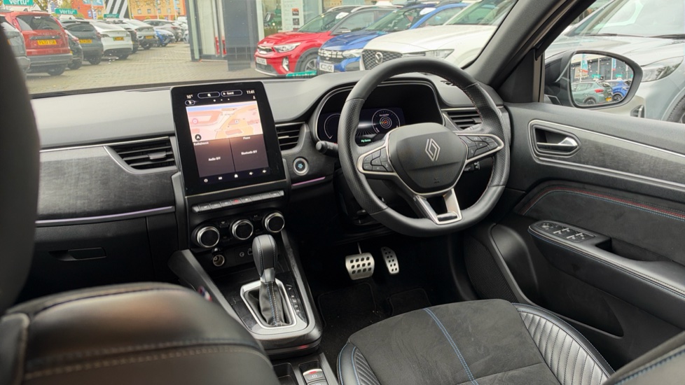 Renault Arkana 1.6 E-Tech FHEV 145 Esprit Alpine 5dr Auto Hybrid Estate - Image 9