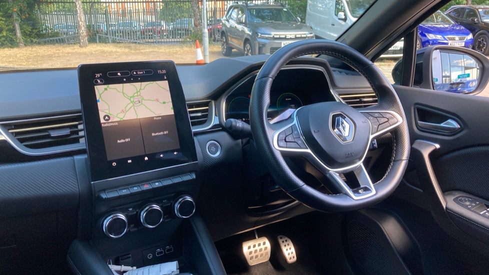 Renault Captur 1.6 E-Tech full hybrid 145 Engineered 5dr Auto Hybrid Hatchback - Image 9