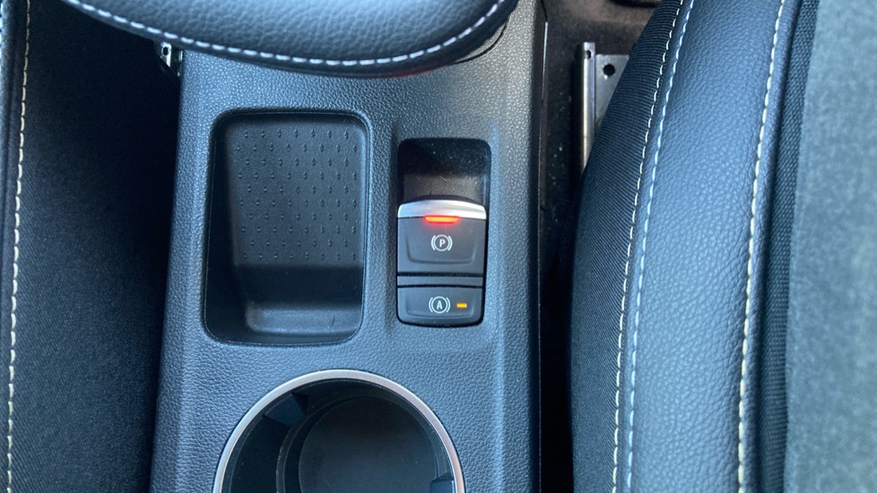 Renault Captur 1.6 E-Tech full hybrid 145 Engineered 5dr Auto Hybrid Hatchback - Image 27