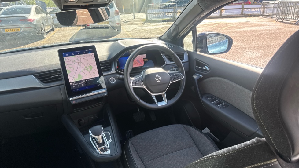 Renault Symbioz 1.6 E-Tech FHEV 145 Techno 5dr Auto Hybrid Estate - Image 9