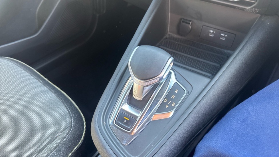 Renault Symbioz 1.6 E-Tech FHEV 145 Techno 5dr Auto Hybrid Estate - Image 13