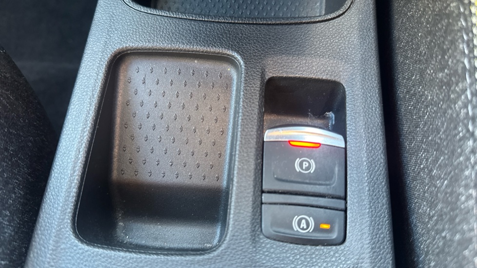 Renault Symbioz 1.6 E-Tech FHEV 145 Techno 5dr Auto Hybrid Estate - Image 24