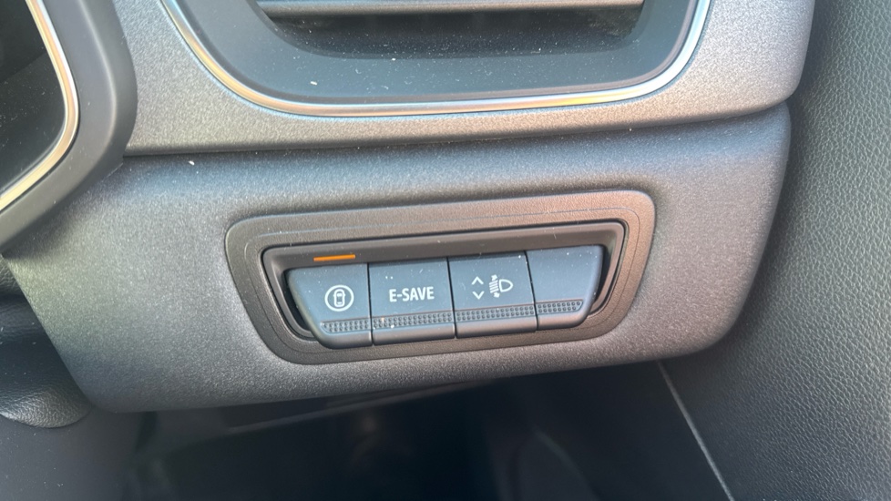 Renault Symbioz 1.6 E-Tech FHEV 145 Techno 5dr Auto Hybrid Estate - Image 28