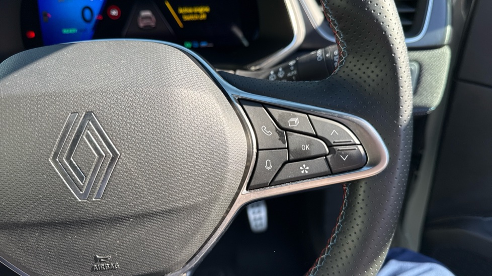 Renault Symbioz 1.6 E-Tech FHEV 145 Techno Esprit Alpine 5dr Auto Hybrid Estate - Image 31