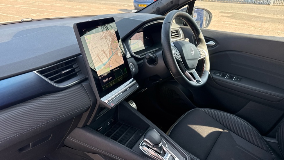 Renault Symbioz 1.6 E-Tech FHEV 145 Techno Esprit Alpine 5dr Auto Hybrid Estate - Image 9
